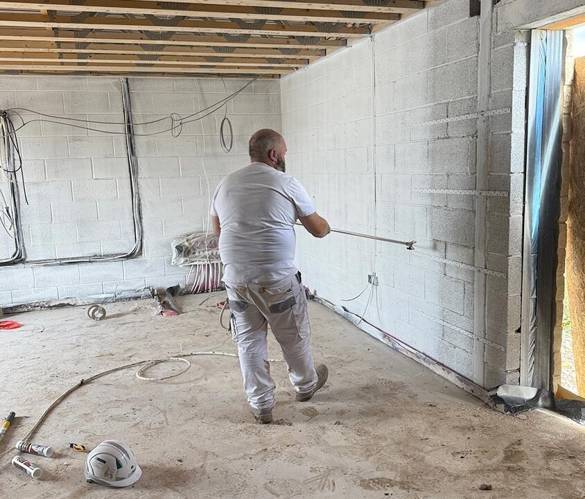 Passive house Airless spraying